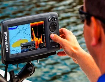 Розумні ехолоти для риболовлі