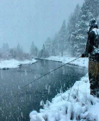 Заморозки та шторми: що чекає на рибалок в Україні цієї осені?