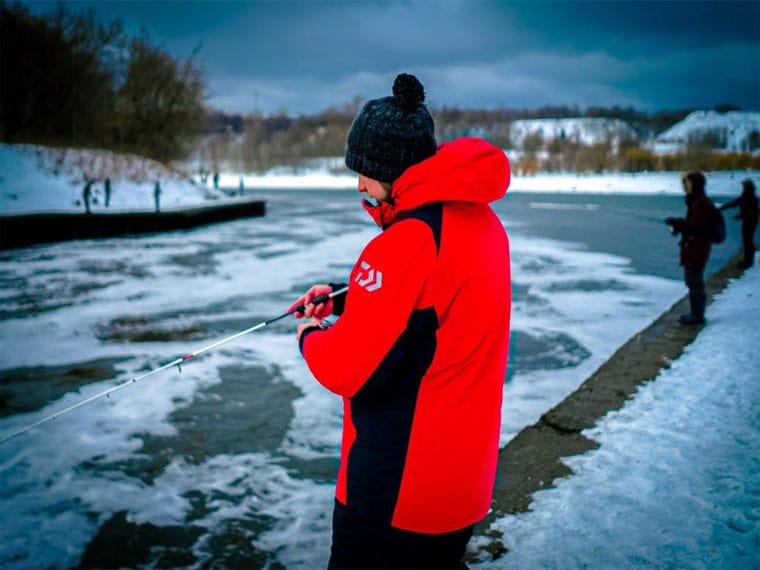 Одежда для осенне-зимней рыбалки DAIWA