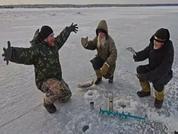 Зимова риболовля: чому вертикальні блешні - найкращий вибір