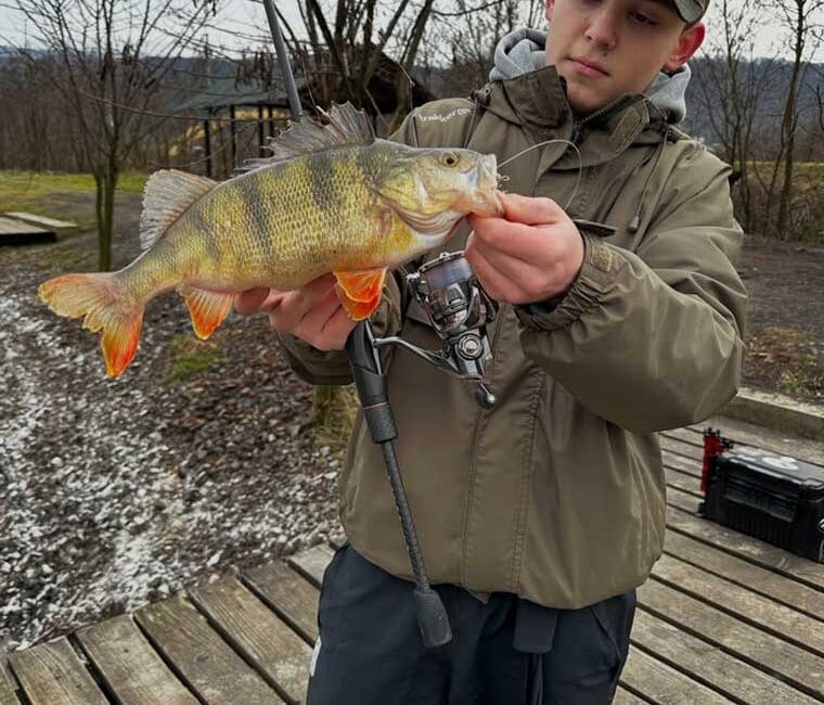 Аномальна зима і вдалий улов: досвід рибалки з Select Fat Fish