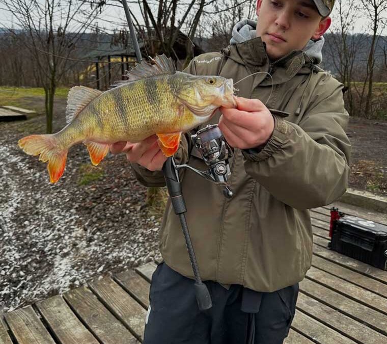 Аномальна зима і вдалий улов: досвід рибалки з Select Fat Fish