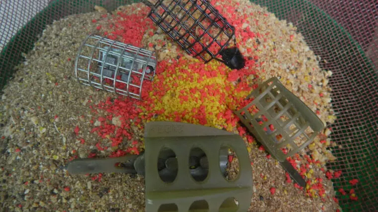 Фідерна ловля: замісіть цю суміш - і риба сама знайде ваш гачок