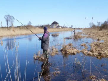 Прогноз кльову у квітні 2025 року: яка риба клює