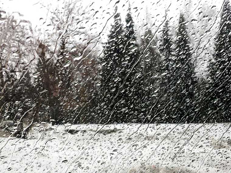 Прогноз погоди для риболовлі на вихідні: заморозки та сніг