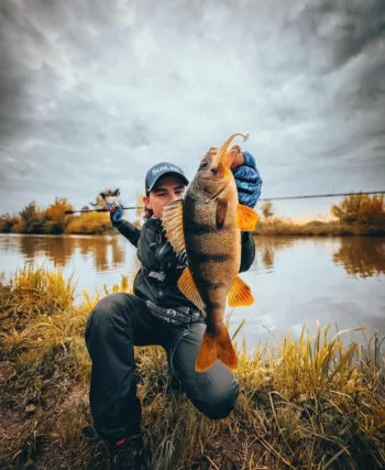 Весняний трофей: рибалка з Львівщини поділився великим уловом