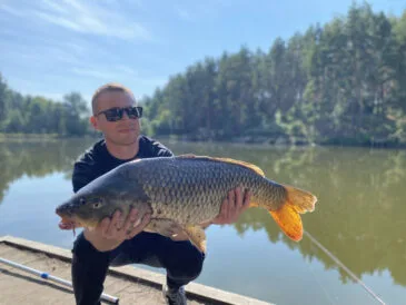 Риболовля в Києві 2025: гід по найкращих платних і безкоштовних водоймах