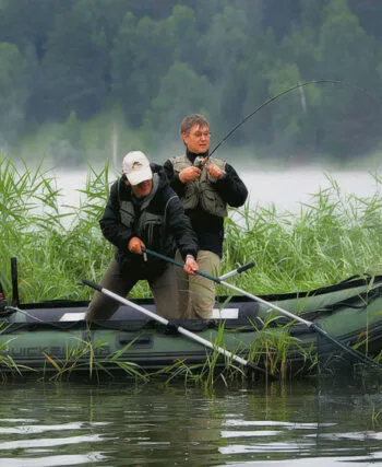 Риболовля з човна 2025: огляд ринку, правила та поради щодо експлуатації