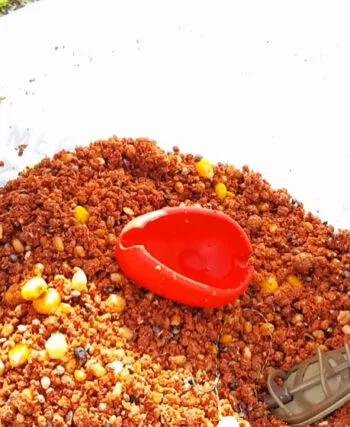 Рибалка розкрив секрет уловистої прикормки для коропа