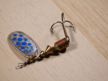 Гострий гачок за 5 секунд: загострення алмазним надфілем