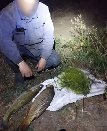 У Запоріжжі на Дніпрі затримано браконьєра із сіткою