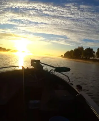 Календар риболовлі на листопад 2025: коли і на що клює