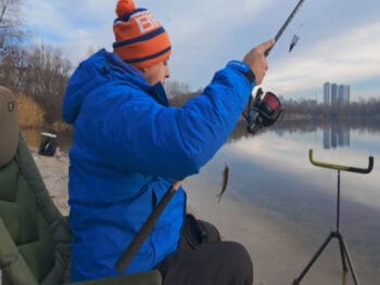 Фидер в ноябре: ловля подлещика в заливе SkyMall