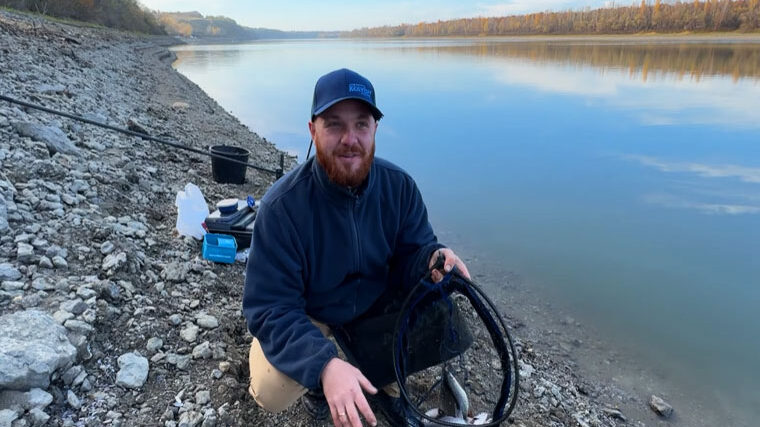 Осінній жор ляща на Дністрі: що відбувається на річці в листопаді