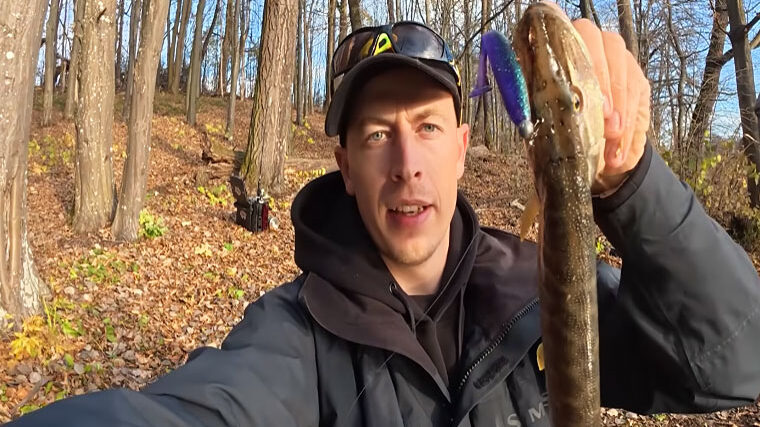 "Руки болять від клювань": рибалка на Вінниччині спіймав 20 щук