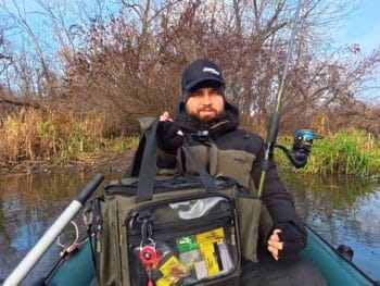 Бюджетний спінінг для зимової риболовлі: як не переплатити