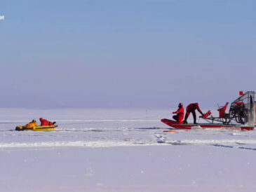 Провалилися під лід узимку: ДСНС нагадала, як урятуватися і не панікувати
