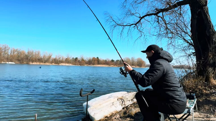 Десна під Києвом: плітка пішла після сходу криги, старт фідера