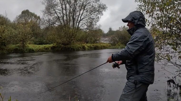 Как выбрать одежду для рыбалки весной: 3 слоя, которые реально спасают от ветра