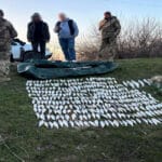 Плотва вышла из коряжника на рассвете: ночная рыбалка на Кременчугском водохранилище в период оттепели