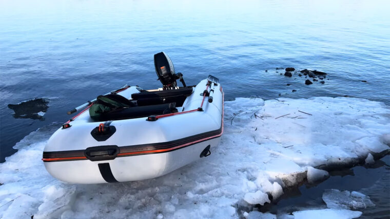 Як правильно зібрати та обкатати човен Kolibri KM-330d з мотором Suzuki 9.9