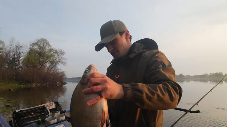 Календар риболовлі Україна травень 2026: прогноз клювання