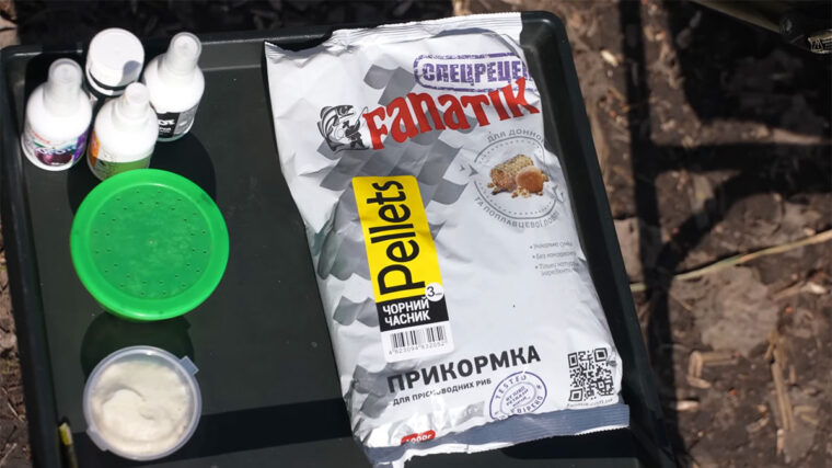 Пеллетс Fanatik Черный Чеснок: обзор, как работает по карасю весной
