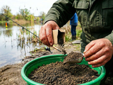 Прикормка перестала держать рыбу в апреле: что добавить в смесь без лишних затрат