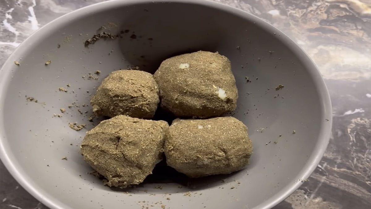 Прикормка на карася и сазана из картофеля и макухи своими руками